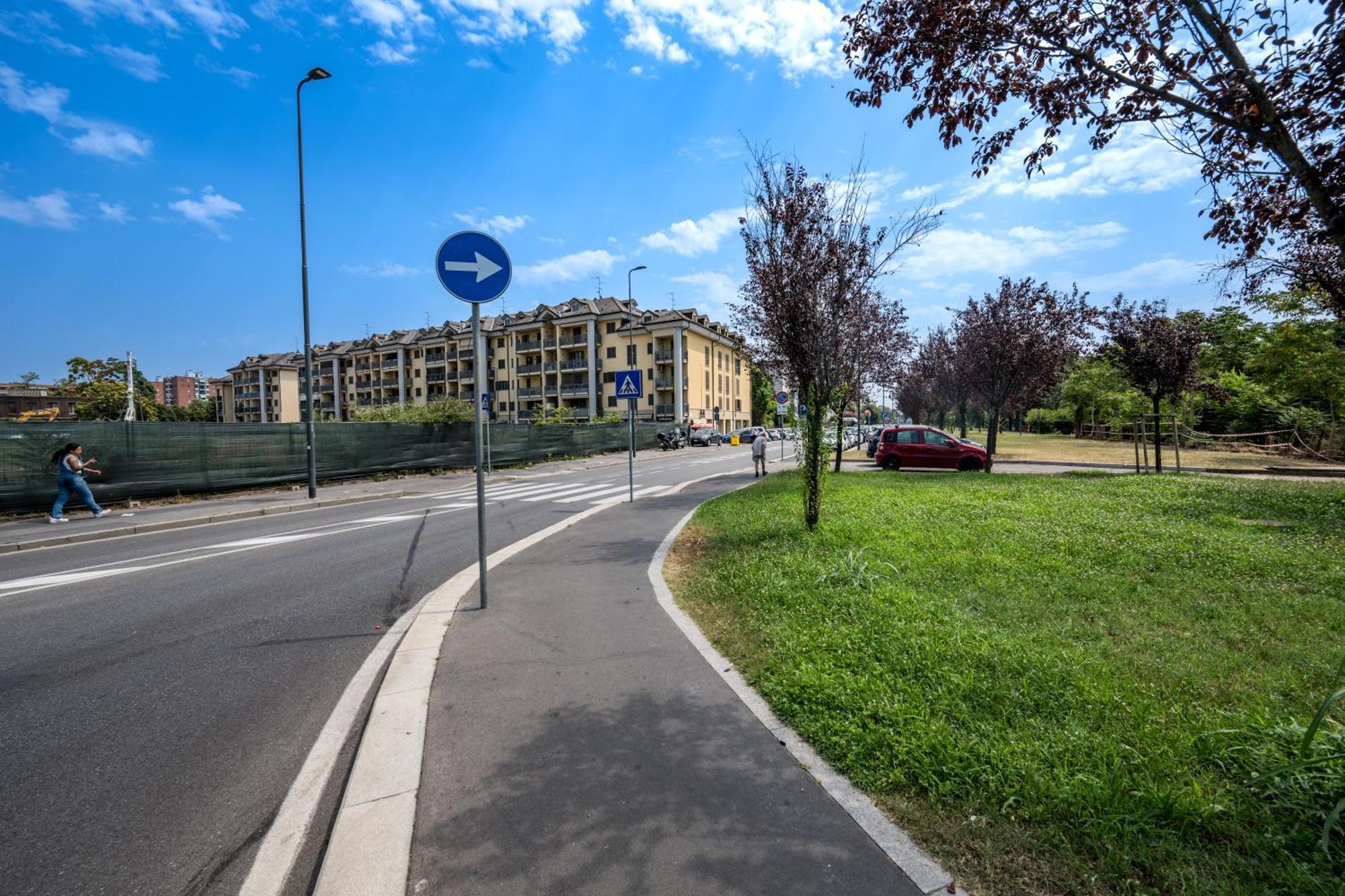 Cozy Suite Rogoredo Apartment Next To The Metro And Train Station Milan Luaran gambar