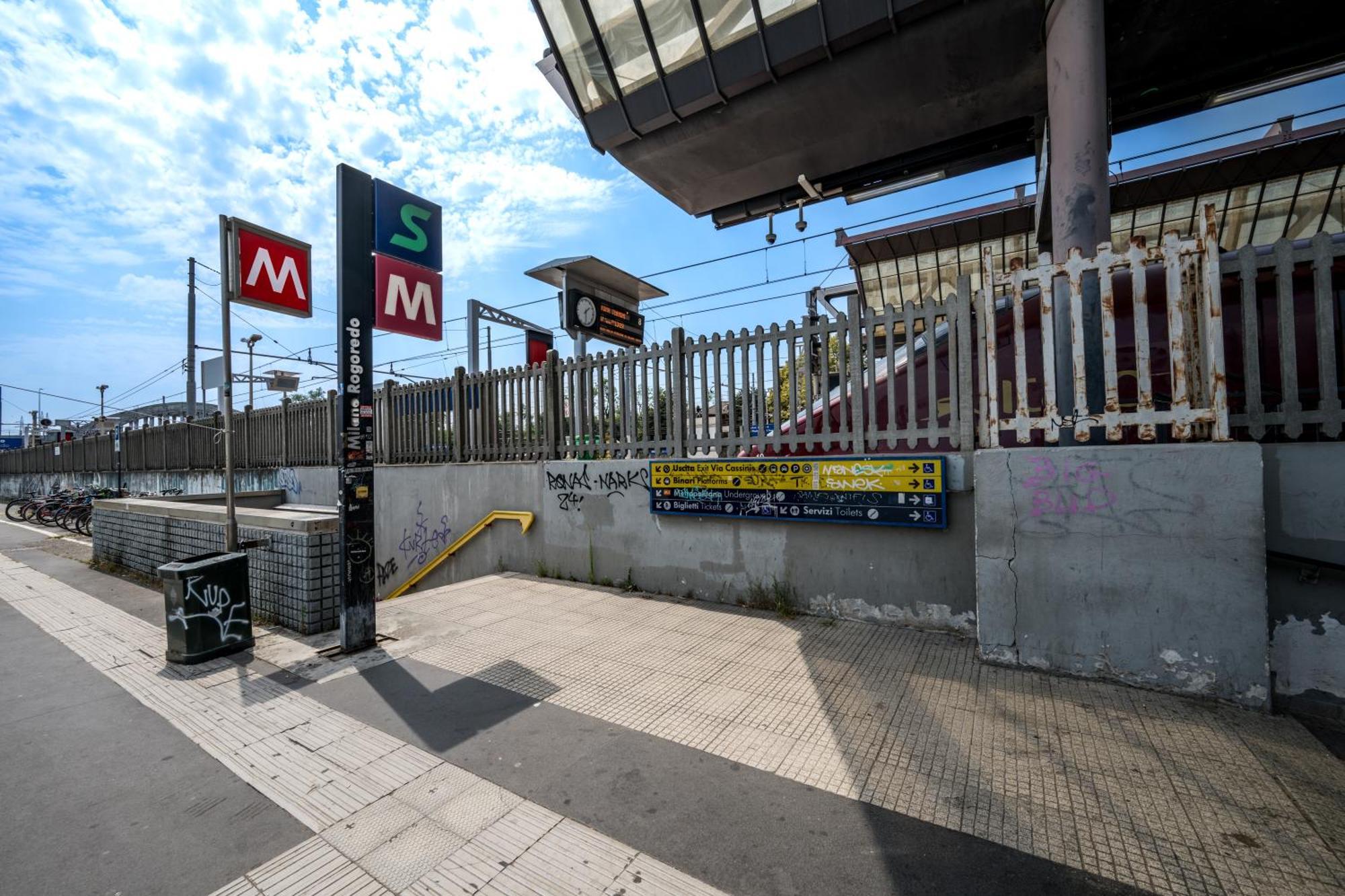 Cozy Suite Rogoredo Apartment Next To The Metro And Train Station Milan Luaran gambar