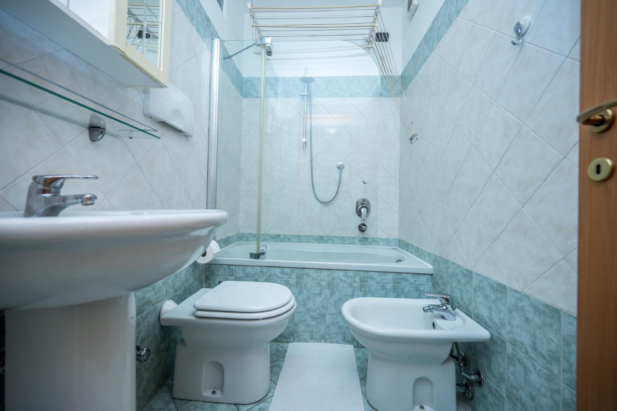 Cozy Suite Rogoredo Apartment Next To The Metro And Train Station Milan Luaran gambar