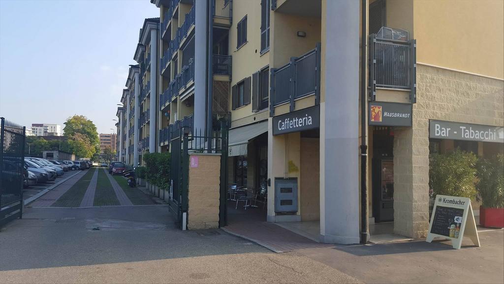 Cozy Suite Rogoredo Apartment Next To The Metro And Train Station Milan Luaran gambar